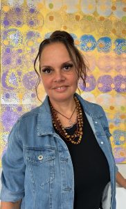 Artist Lisa Michl Ko-Manggen