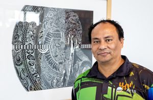 Artist Robert Tommy Pau